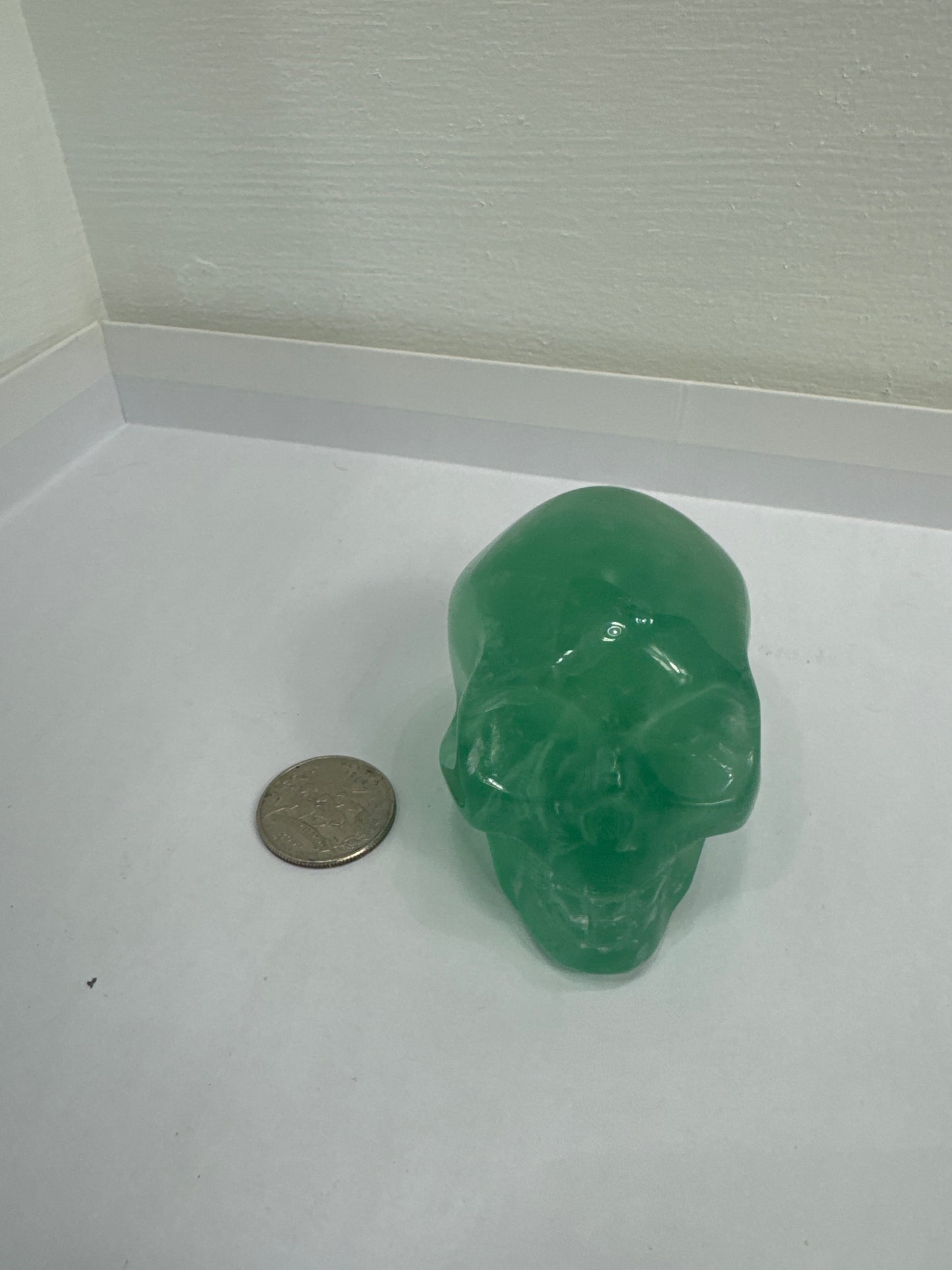 FLUORITE SKULL- clarity, focus, growth