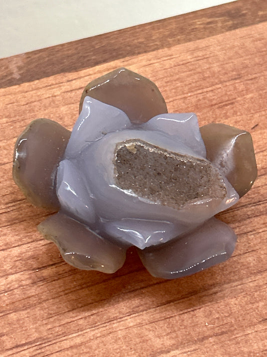 CHALCEDONY LOTUS -purity, serenity, grounding