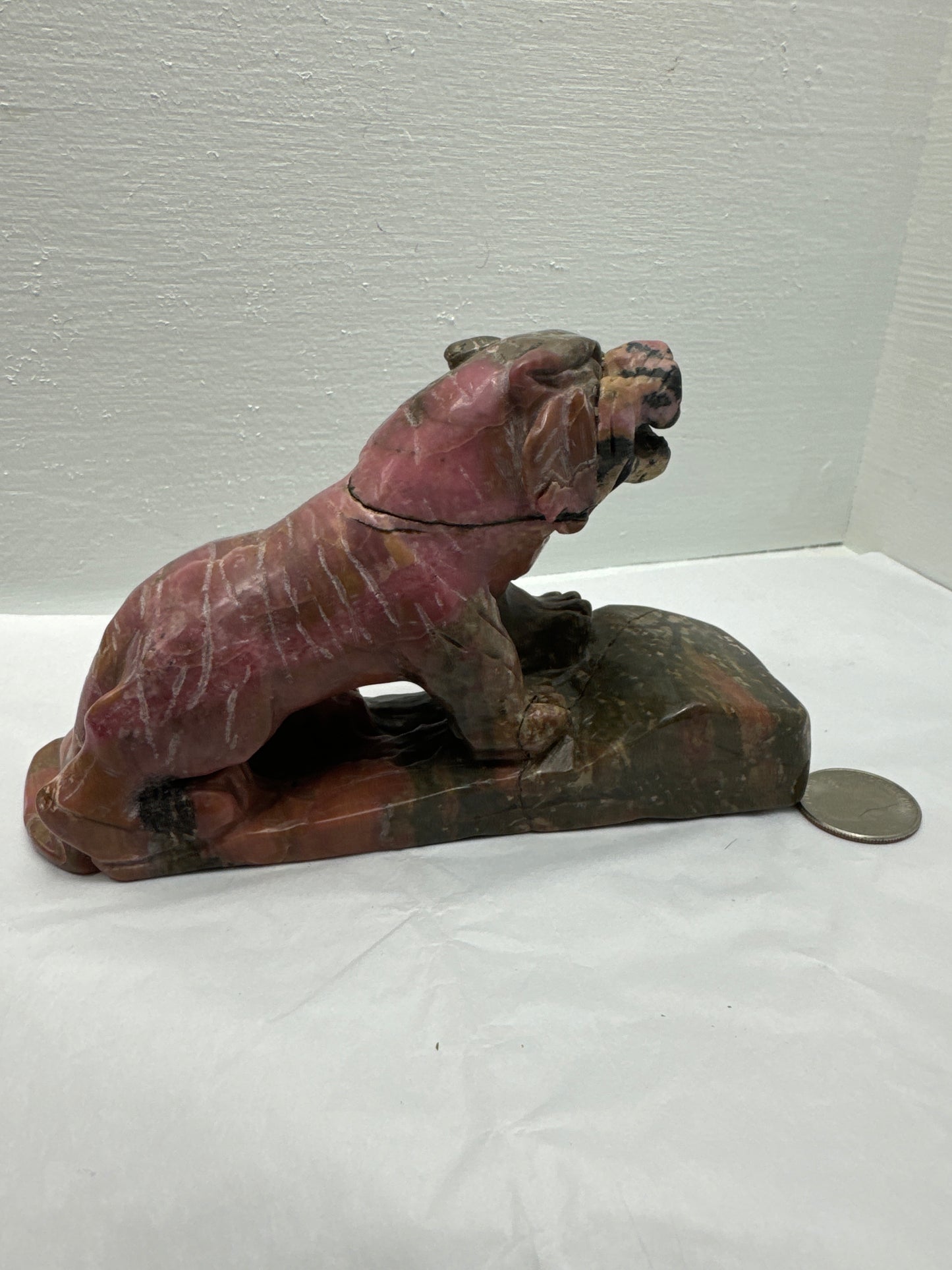 RHODONITE TIGER CARVING compassion, gratefulness, healing