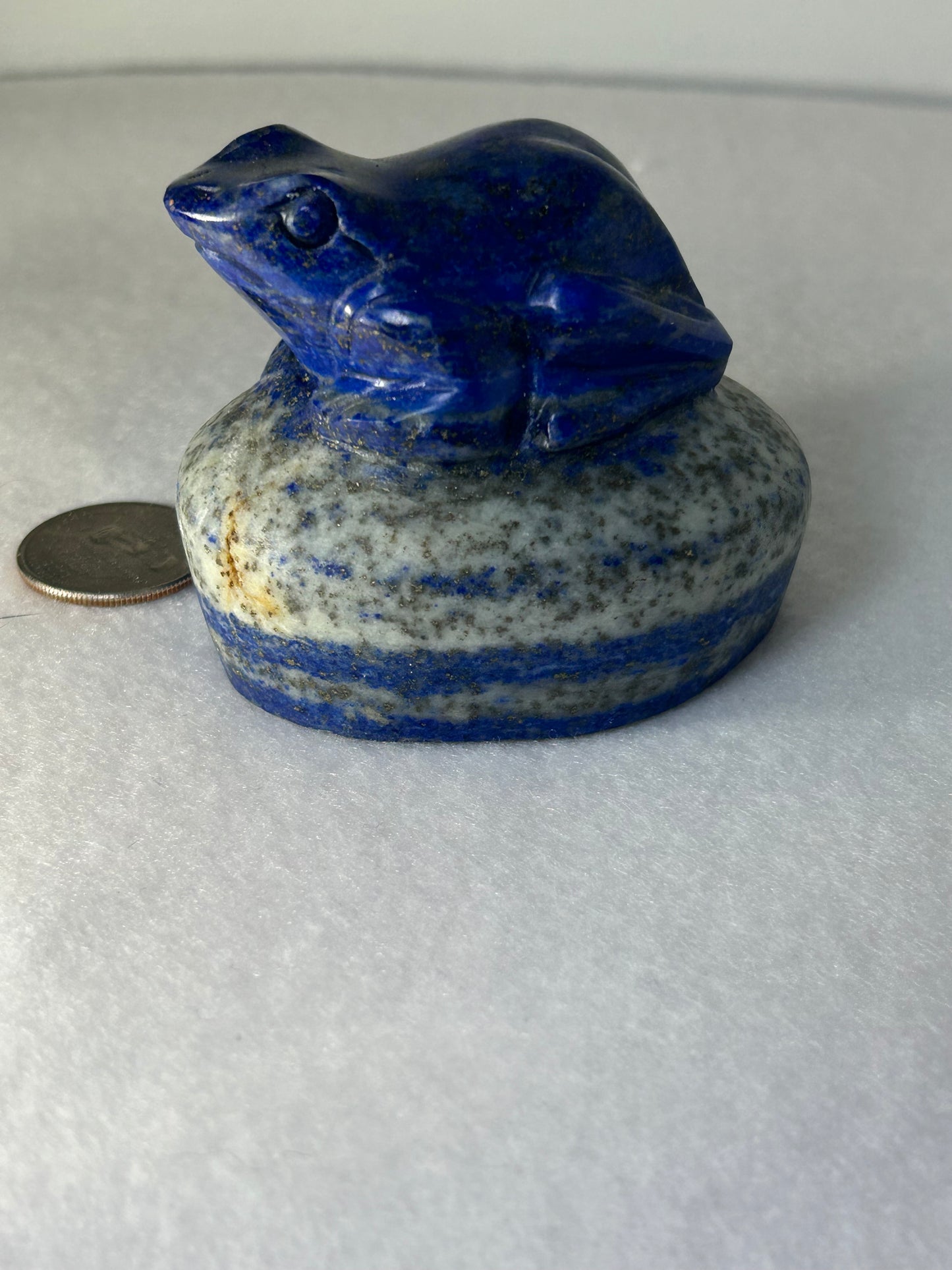 LAPIS LAZULI FROG carving- confidence, honesty, integrity