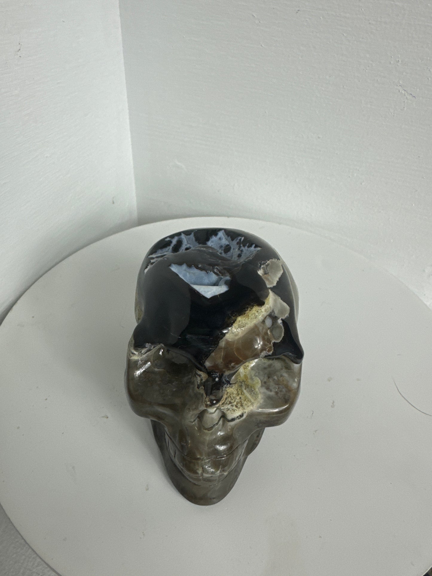 VOLCANO AGATE SKULL-strength, transformation, grounding